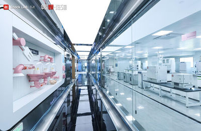 a1零食研究所計(jì)劃2026年達(dá)成百億銷售目標(biāo) 登陸資本市場