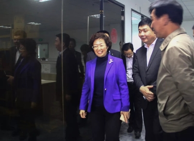 廈門市副市長國桂榮蒞臨我司參觀考察，鼓勵軟件設(shè)計產(chǎn)業(yè)創(chuàng)新發(fā)展